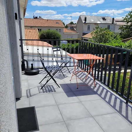 Apartamento Cosy Avec Balcon - Parking Gratuit *