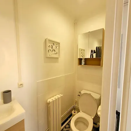 Apartamento Cosy Avec Balcon - Parking Gratuit